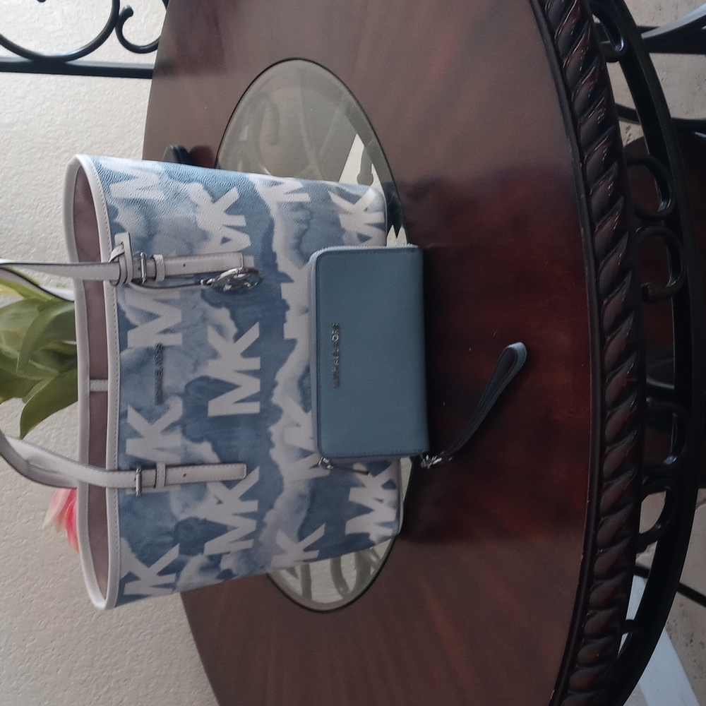 Michael Kors purse and wallet